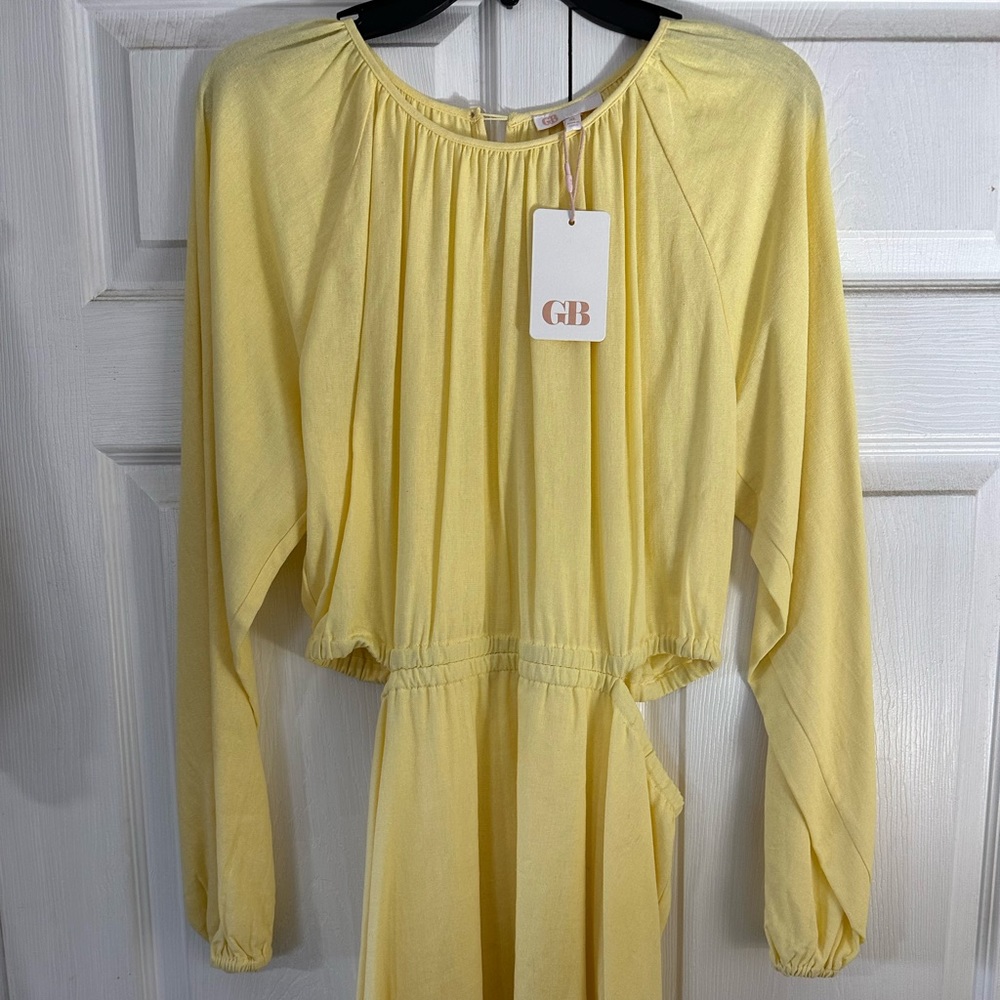 Gianni Bini long sleeve yellow dress